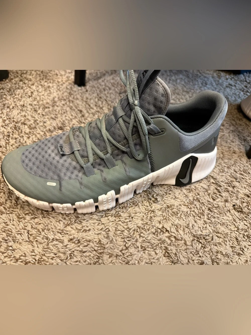 Nike Men’s Athletic Shoe in Slate Blue and White